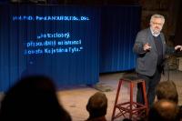 Praha, Císařovy nové šaty, Fenomén Císař, 2025