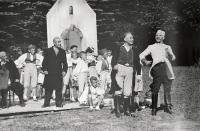 PAUKERT, Tomáš, Furianti sobě aneb Ochotnický příběh z Libčan na Hradecku, 2014, s. 48