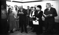 Vysoké nad Jizerou, KDP, Zahájení – L. Němec, I. Hásková, vpravo Vl. Ondráček, 1989