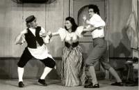 Praha-Kobylisy, Lidové divadlo, Komedie o vějíři, 1952