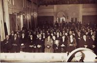 Šternberk, Sál dvorany u českého Národního domu