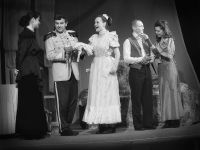 Česká Lípa, DK Jirásek, Tři sestry, 1999