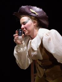 Ostrožská Nová Ves, Blic, Kocour v botách