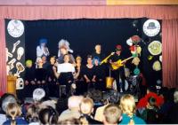 Únětice, DivOch, Pokrytec, 2001