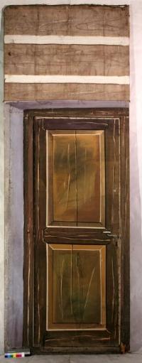 Sudslava, kulisy, č. 45. dveře, součást scény Vesnické stavení