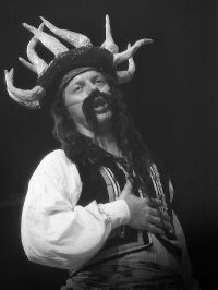 Hradec Králové, Nejhodnější medvídci, Chilliastra, CP Jiráskův Hronov 2001