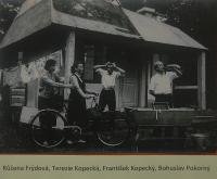 Lysá nad Labem, výstava DIVADLO JE PODIVUHODNÁ VĚC..., Kudy kam? 1955, výstavní panel, 2018