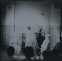 Říčany, Gymnázium, Rybáři, berou, WP 1982