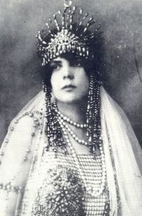 Miletín, Muzeum 0/03, Vysoké nad Jizerou, princezna Audi, Cesta kolem světa 1926