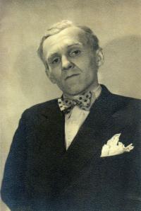 Praha, Dramatické studio ČIN, Zahozený nůž, 1943