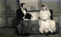 Oponešice, Ochotnické divadlo, Ženitba, 1953