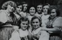 Vysoké nad Jizerou, Krakonoš, Gazdina roba, 1954