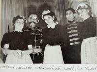 Česká Bělá, Sokol, Dámy a husaři