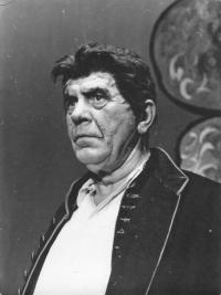 Hronov, MAJ, Ženská vojna, 1959