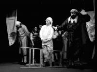 Praha, Soubor Divadlo a život, Scapinova šibalství - scéna, 1993