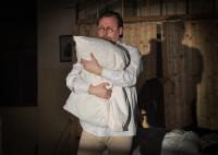 Ostrava, Bílé divadlo, Zde - na ostrém rozhraní života... ( POSTELE), CP Divadelní Děčín 2011