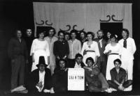 Chocerady, Posázaví, Tři v tom, 1981