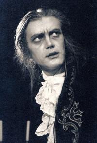 Praha-Břevnov, Občanská beseda, Hra o lásce a smrti, 1949