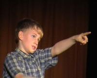 Plzeň, 5. ZUŠ – Petr Šmíd, Cestující ve vlaku, CP Dětská scéna Trutnov 2002