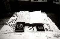 Karlovy Vary, Kapsa, dokumenty z výstavy o souboru, realizované v pobočce Karlovarského muzea v domě Zlatý klíč, 1990