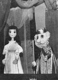 Rakovník, Před branou, Pyšná princezna, 1983