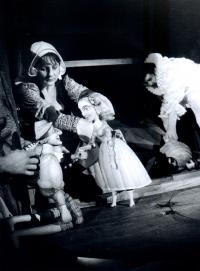 Liberec Naivní divadlo, Líný Lars a žabka kouzelnice, CP FEMAD Libice n. Cidl. 1999