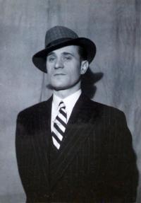 Praha-Kobylisy, Lidové divadlo, Brandejští dragouni, 1936