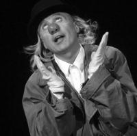 Český Krumlov, Studio Šteier 1915, Případ klaunova omšelého kabátu, 2007