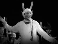 Ořechov, Ořechovské divadlo, Zvířecí divadlo aneb Zrzavá subreta, 2003