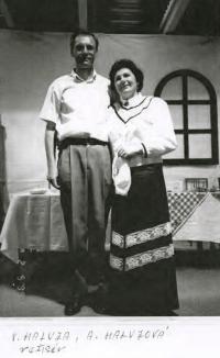 Starovičky, Kadet, Každý něco pro vlast, 1999