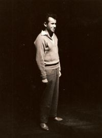 Miloš Dvořák jako účinkující  v pásmu Náš den, 1961