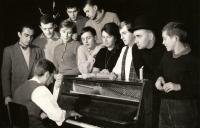 Libochovice, Scéna, Kulturní středy mladých – Recitály, asi 60. léta 20. stol.