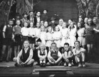 Český Brod, Tyl, Kluci pozor, loupežníci!, 1944