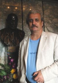 Dostál, portrét, 2003