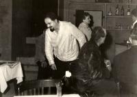 Libochovice, Scéna, Fyzikové, 1964