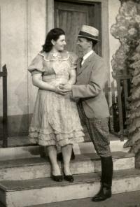 Praha-Kobylisy, Lidové divadlo, Tajemství lesní samoty, 1948