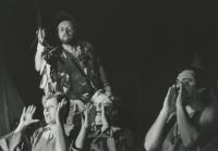 Ostrava-Vítkovice, DS DK Vítkovice, Ptáci, JH 1986