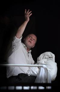 Ostrava, Bílé divadlo, Zde - na ostrém rohraní života... (POSTELE), CP Jiráskův Hronov 2011