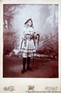 Žďár nad Sázavou, Sázavan, Noc na Karlštějně, 1901