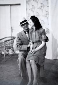 Praha-Kobylisy, Lidové divadlo, Kuřátko, 1941