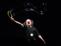 Brno, Pantomima ZŠ pro sluch. post., Žongléři, 2006