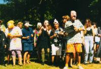 Hronov, CP Jiráskův Hronov, předváděčka semináře Acting in mask, 1995