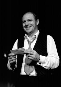 Vysoká Libeň, Divadlo mladých, Vše (Silvestr), 1975