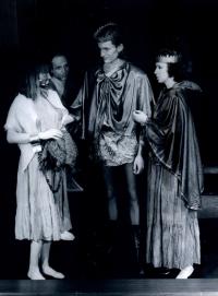 Ústí nad Labem, Mladá scéna, Divoké labutě, CP FEMAD Libice n. Cidl. 1994