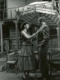 Hronov, MAJ, K domovu se dívej anděle, 1959