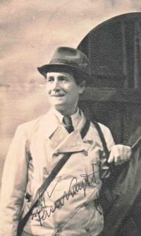 10.JH, Soubor vybraných členů ochotnických divadelních spolků z Čech, Alois Jirásek: Otec