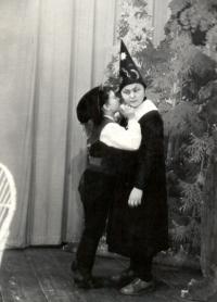 Horní Stakory, Osvětová beseda, Zkoušky čerta Belínka, 1975