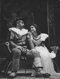 Hronov, MAJ, Cokoli chcete aneb Večer tříkrálový, 1956