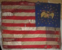 Chicago, prapor pro ND, strana s americkou vlajkou